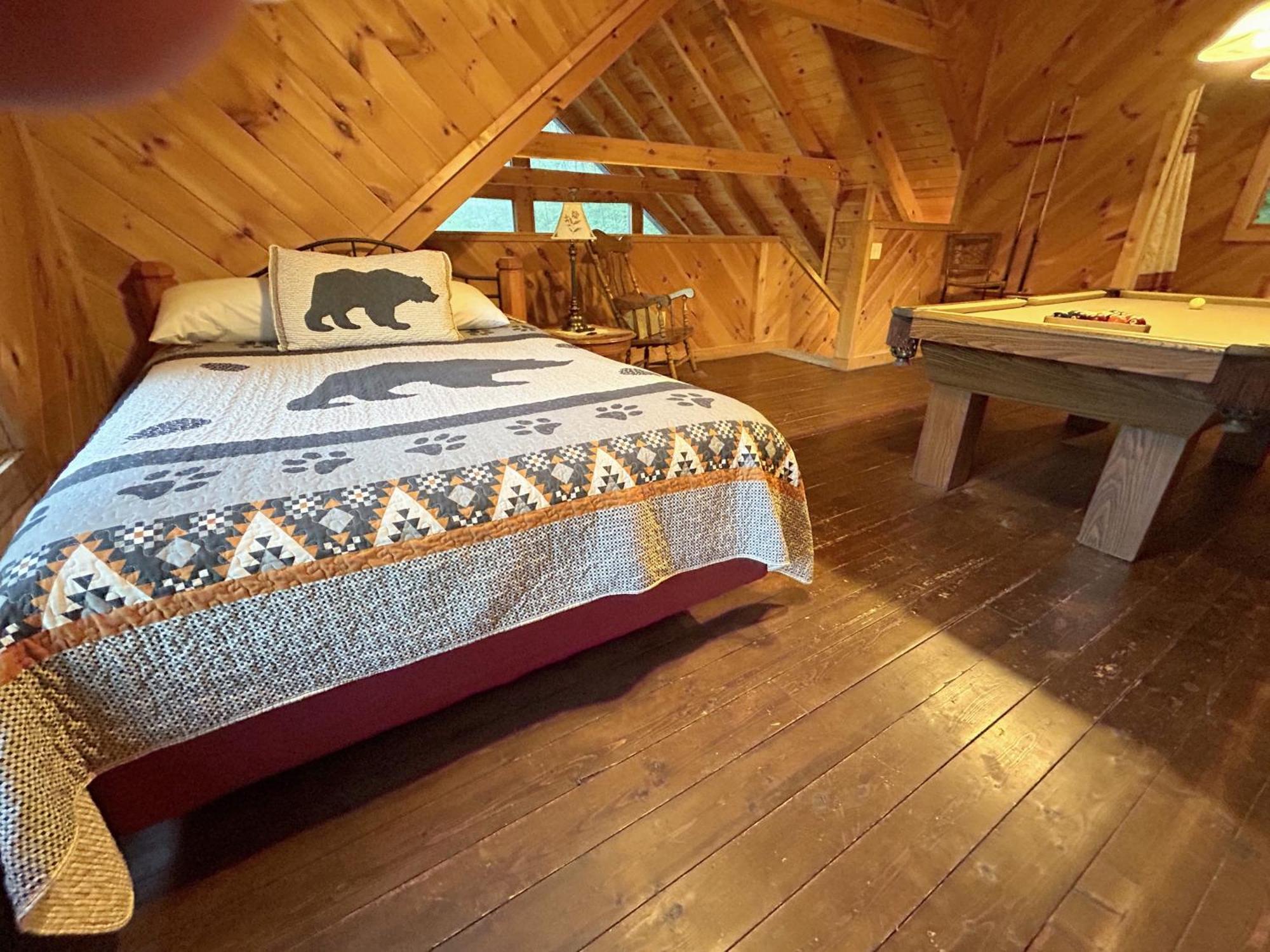 Wild Turkey "The Perfect Getaway" Villa Pigeon Forge Exterior photo